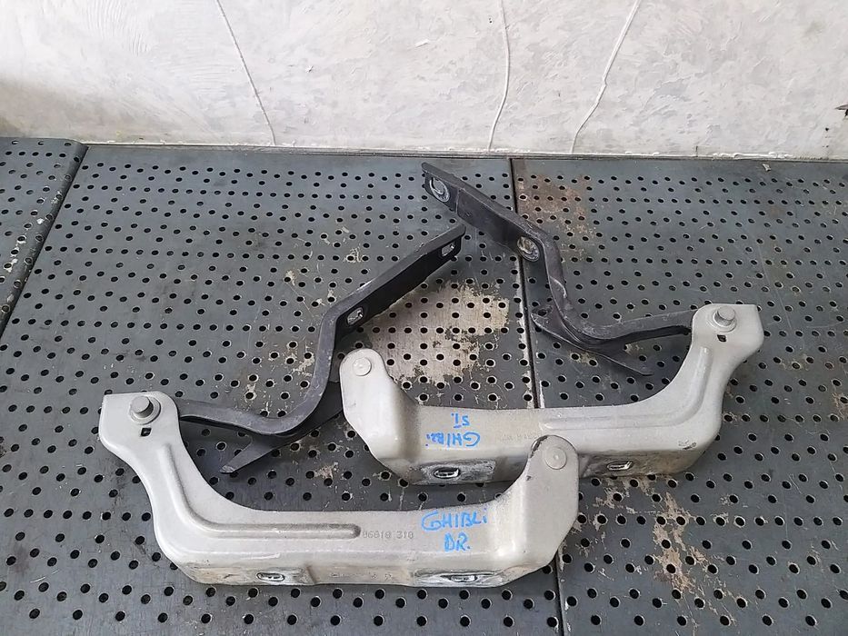 Balamale capota stanga dreapta maserati ghibli m157