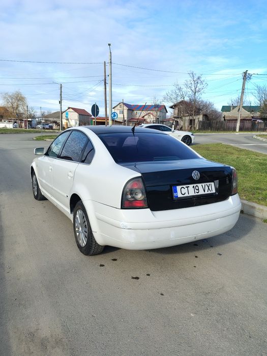 Vând Passat B5.5