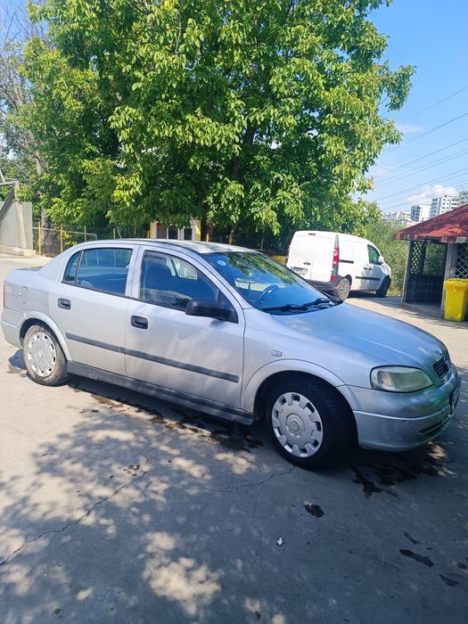 Vând Opel Astra G