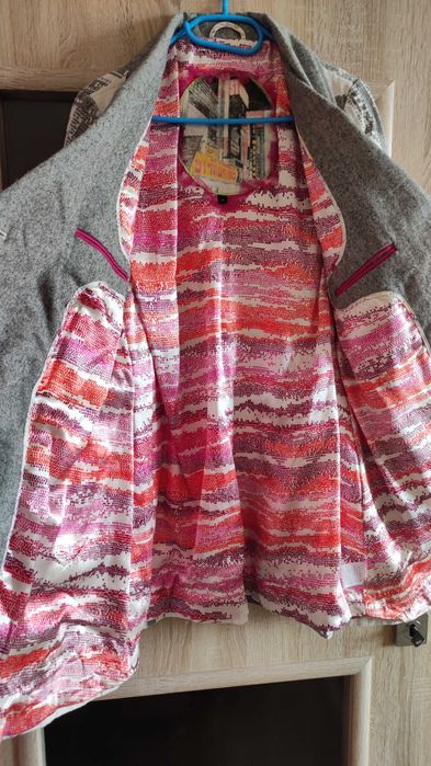 Стилно палто с щампа