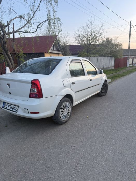 Dacia Logan 2013