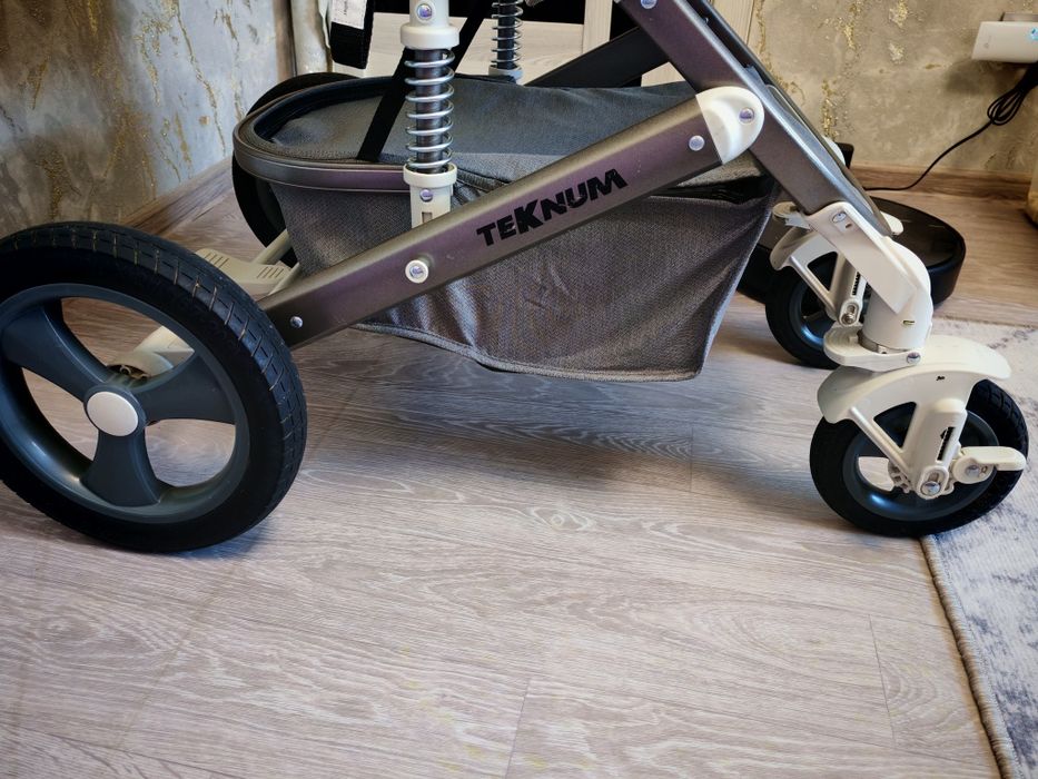 Коляска трансформер в отличном состоянии