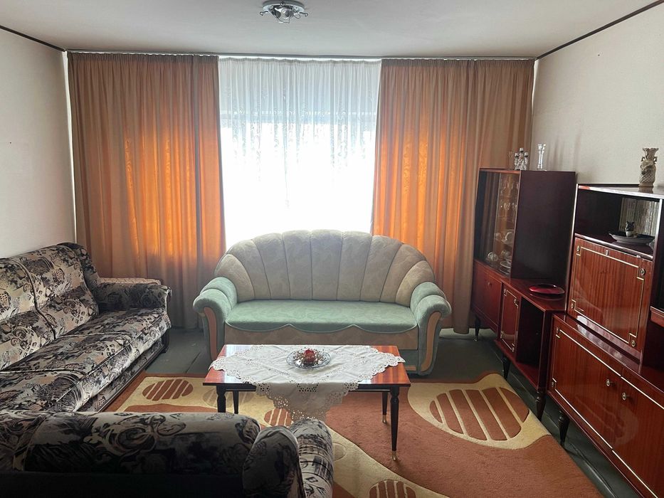 Apartament 4 camere Drăgășani