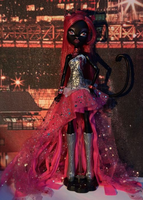 Кукла монстер хай monster high Кетти Нуар