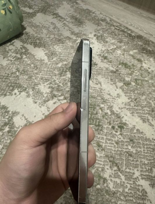 Xiaomi 13 256 гб