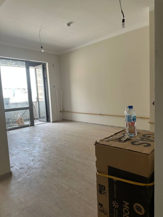 Уй сотилади Бобир резиденция