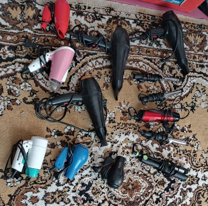 Фены ,плойки , фены