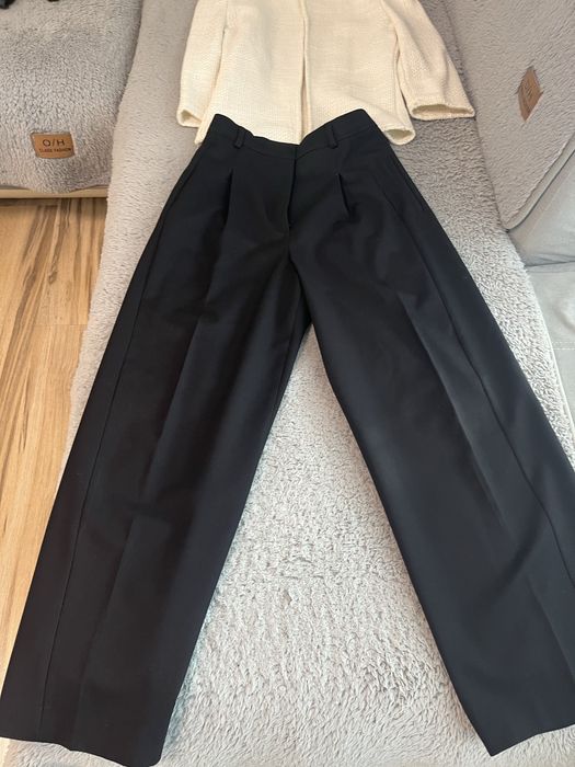 Панталони и бодита Pause jesns.