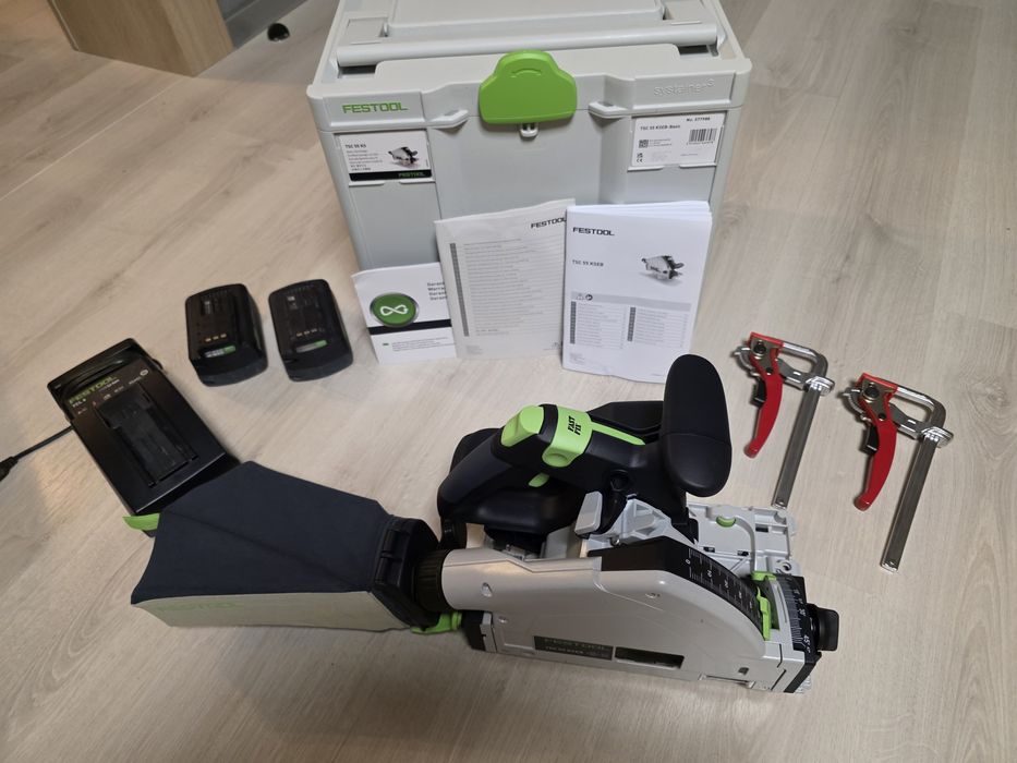 Акумулаторен потъващ циркуляр FESTOOL TSC 55 KSEB-Basic-FS