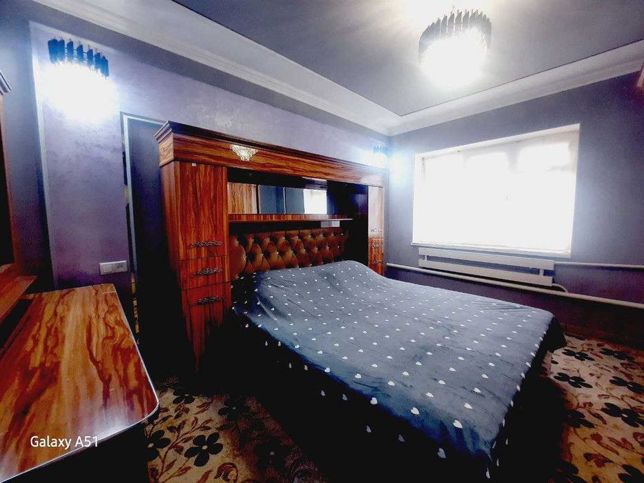 Маргилон (комбинат) шаҳрида 3 хонали квартира зудлик билан сотилади