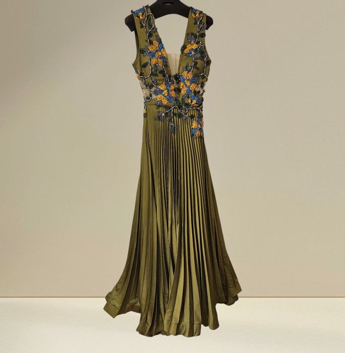 Бална рокля плисе