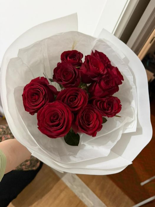 Красные розы за 10к