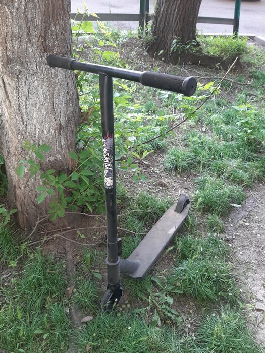 Самокат трюковой