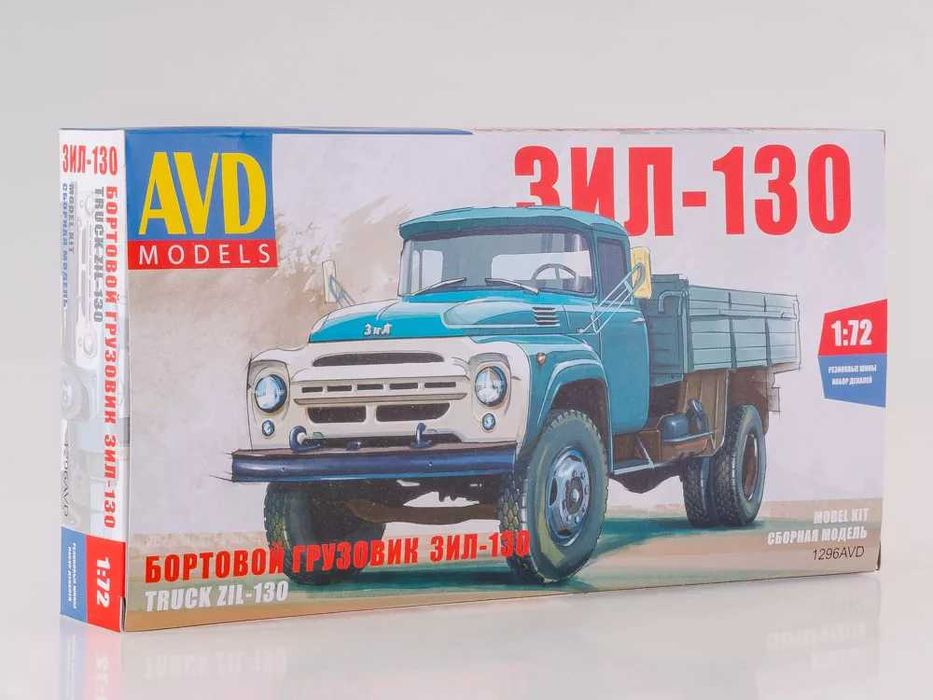 Сборная модель грузовика ЗиЛ-130 масштаб 1:72 AVD