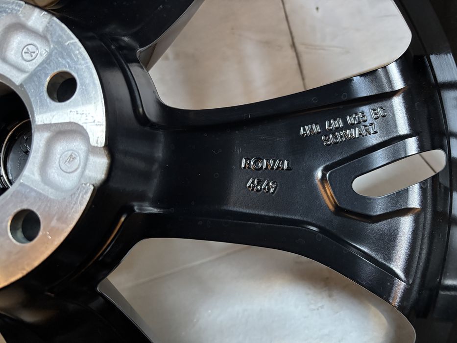 Jante Audi Sport RS6 RS7 C8 4K Q8 Performance Echipare Noua Iarna R22