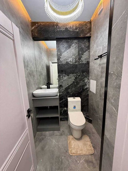 Продается 3-х комнатная квартира. Махтумкули с ремонтом