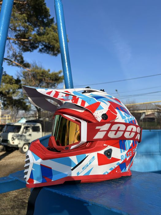 Кроссовый шлем LS2 Fast Evo Funky