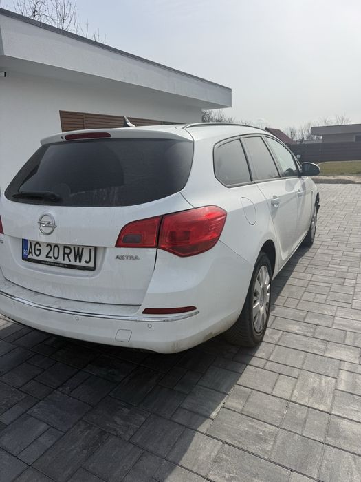 De vânzare  Opel Astra J     euro6