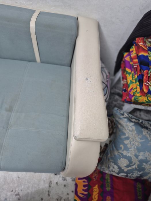 Диван отдам бесплатно