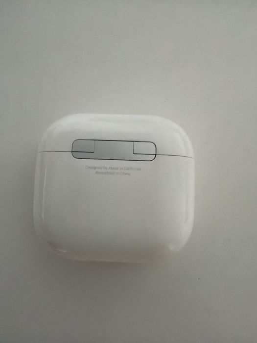 Airpods 4