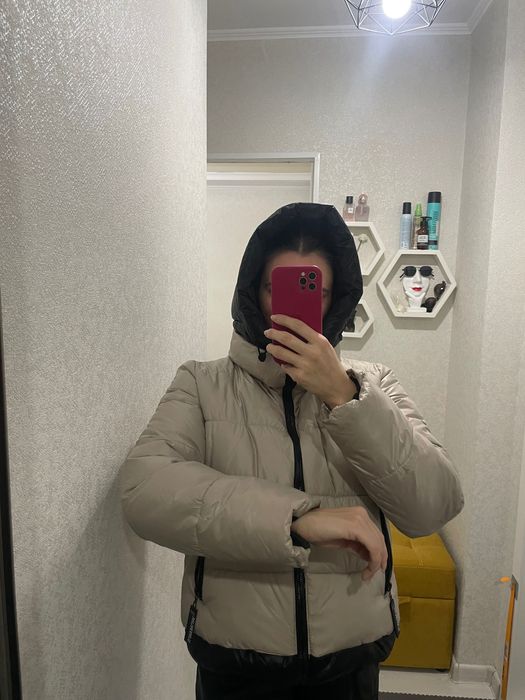 Продам пуховик осень/ весна