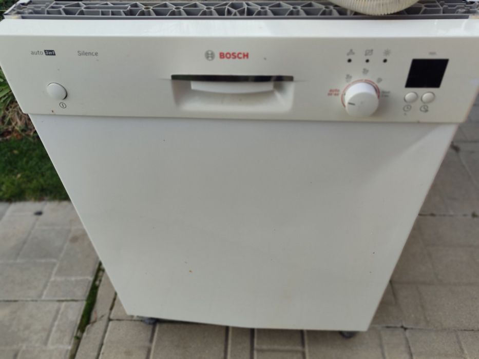 Съдомиялна Bosch