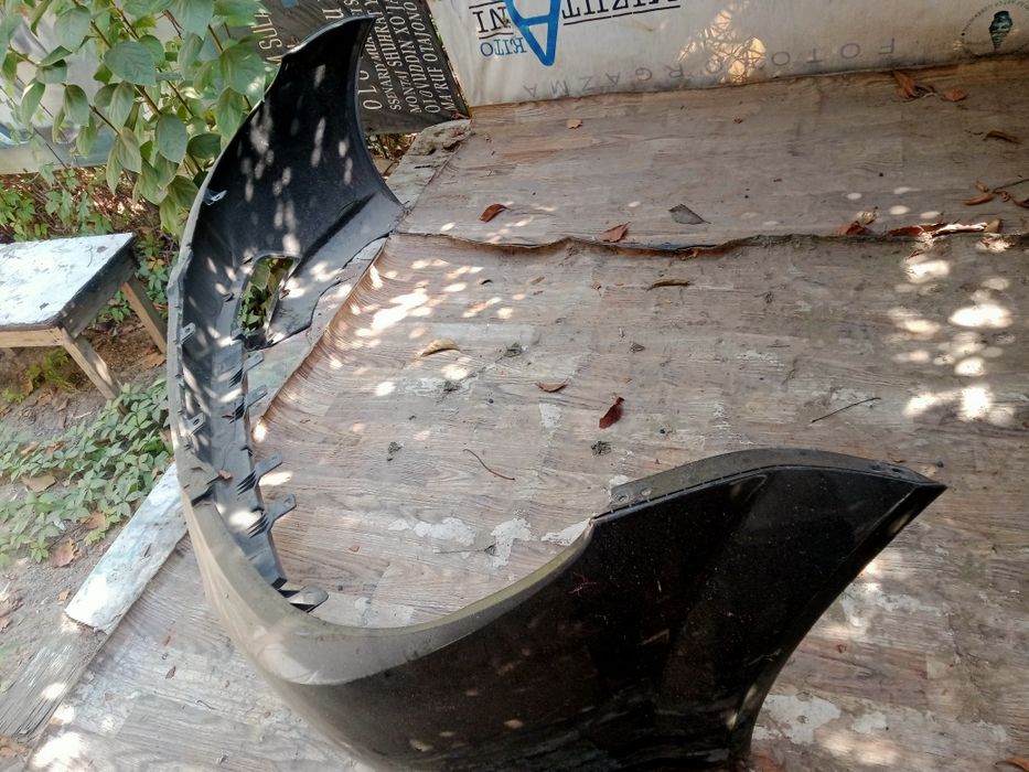 Jentra oldi orqa bamfer