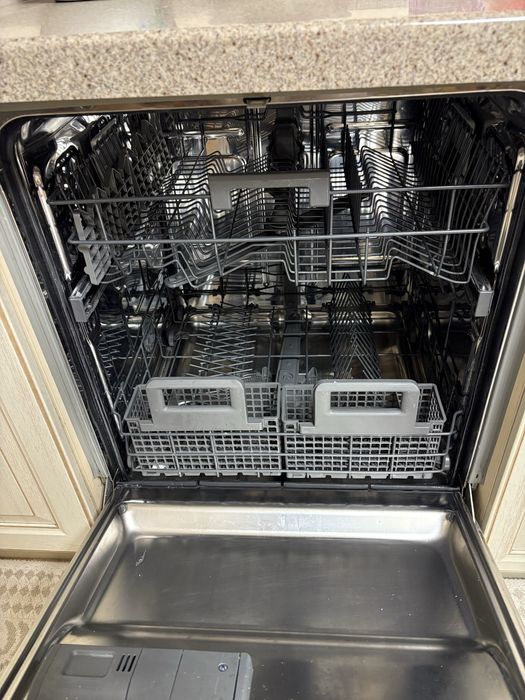 Продается Посудомоечная машина