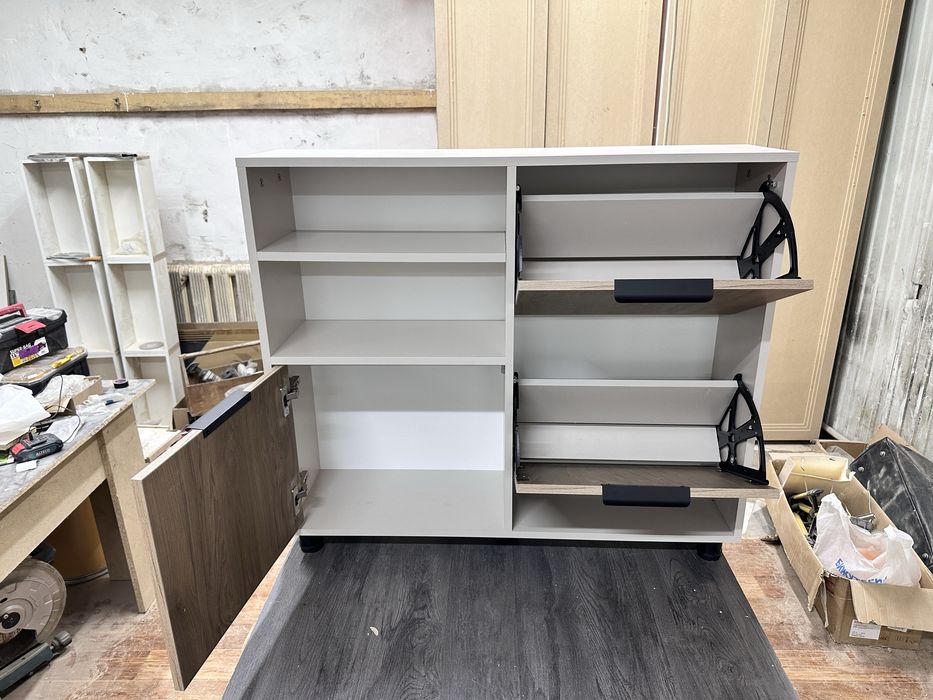 Обувница вместительная новая