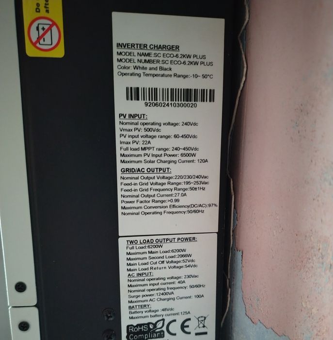 Vând urgent Chit fotovoltaic 5,5 kw, 48v, fără baterii !!!