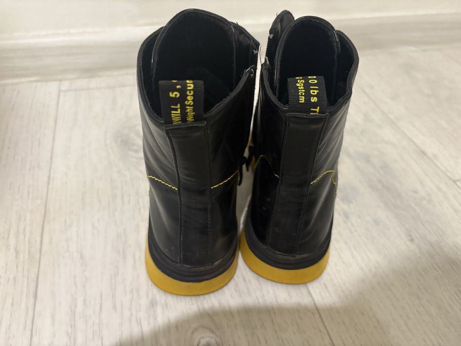 Осенние ботинки на девочку р.35