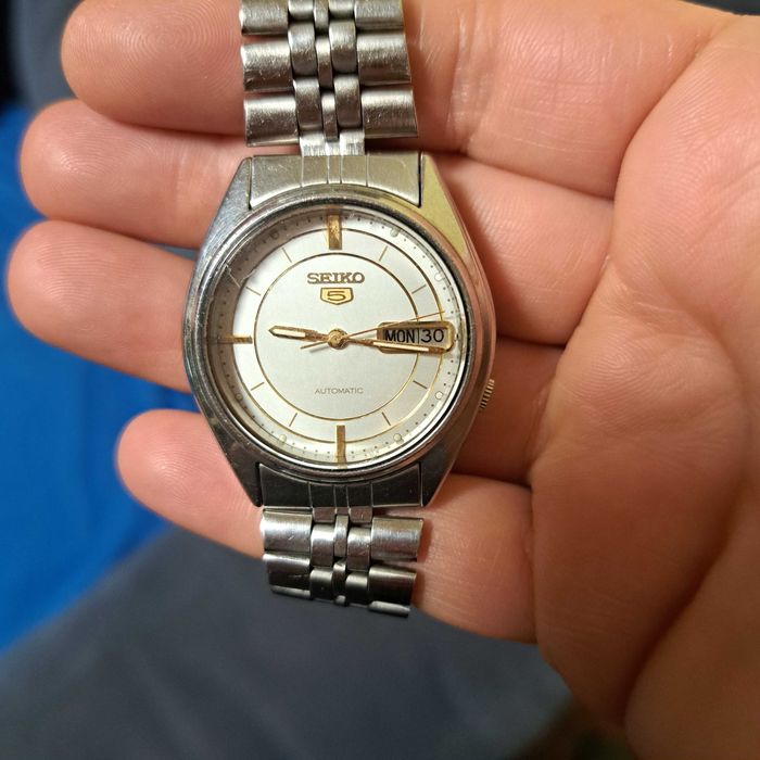 Японски часовник Seiko 5 automatic