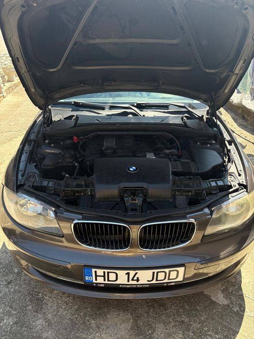 Vând BMW seria 1