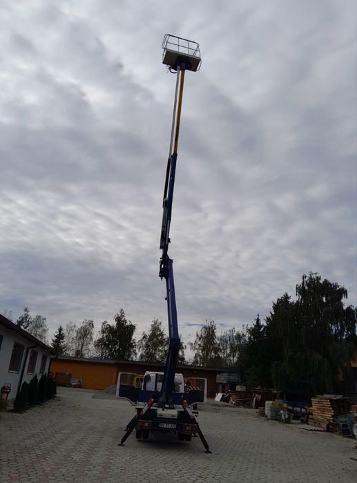 Nacela,autoplatforma ridicare,(nu excavator, macara 17m inchiriere