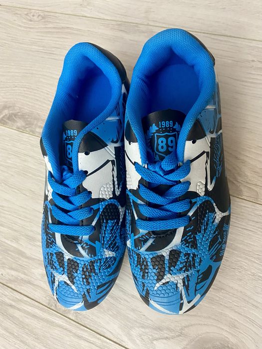 Crampoane/ incaltaminte fotbal marimea 33 noi