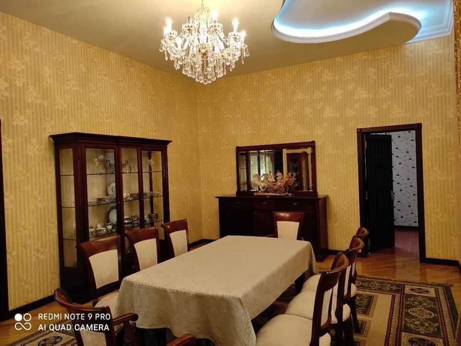 Продаётся дом 10 соток на Набережной в Мирзо-Улугбекском районе