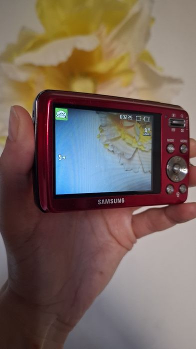 Компактен дигитален фотоапарат Samsung PL10