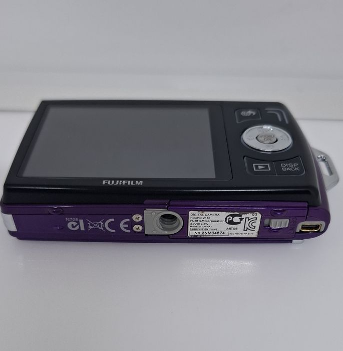 Fujifilm FinePix Z110 компактен дигитален фотоапарат
Продавам стилен и
