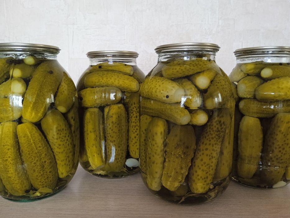 Огурцы, помидоры , ассорти