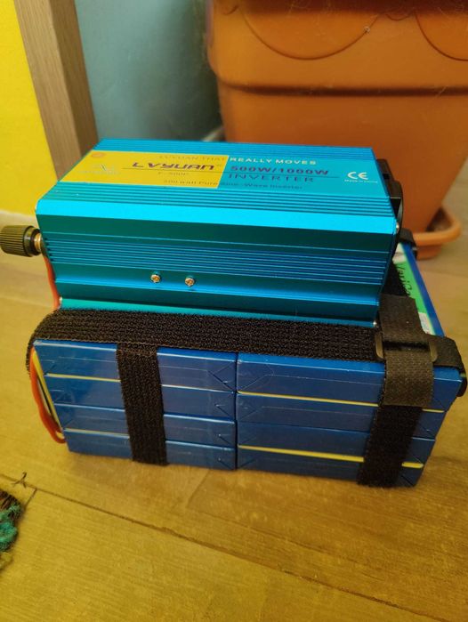 UPS invertor sinusoida pura 500w LiFePO4 64Ah BMS 120A active balancer