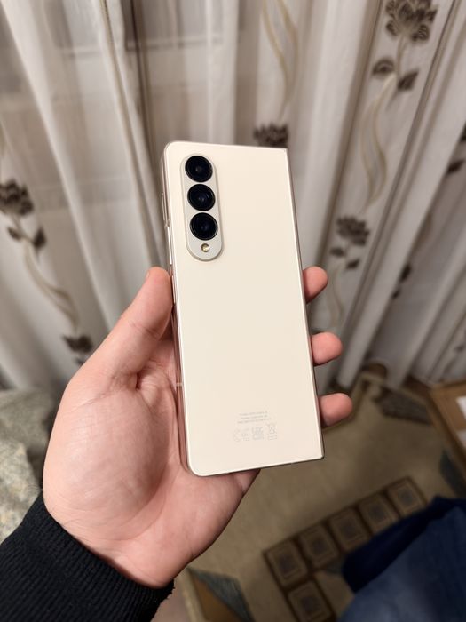 Samsung Galaxy Fold 4 512GB Full Box NOU Garantie !