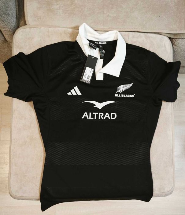 Оригинална тениска All Blacks adidas – НОВА с етикет