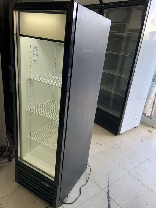 Хладилна витрина Frigorex Размери / шир.-50/вис.-160см/дъл.-60см