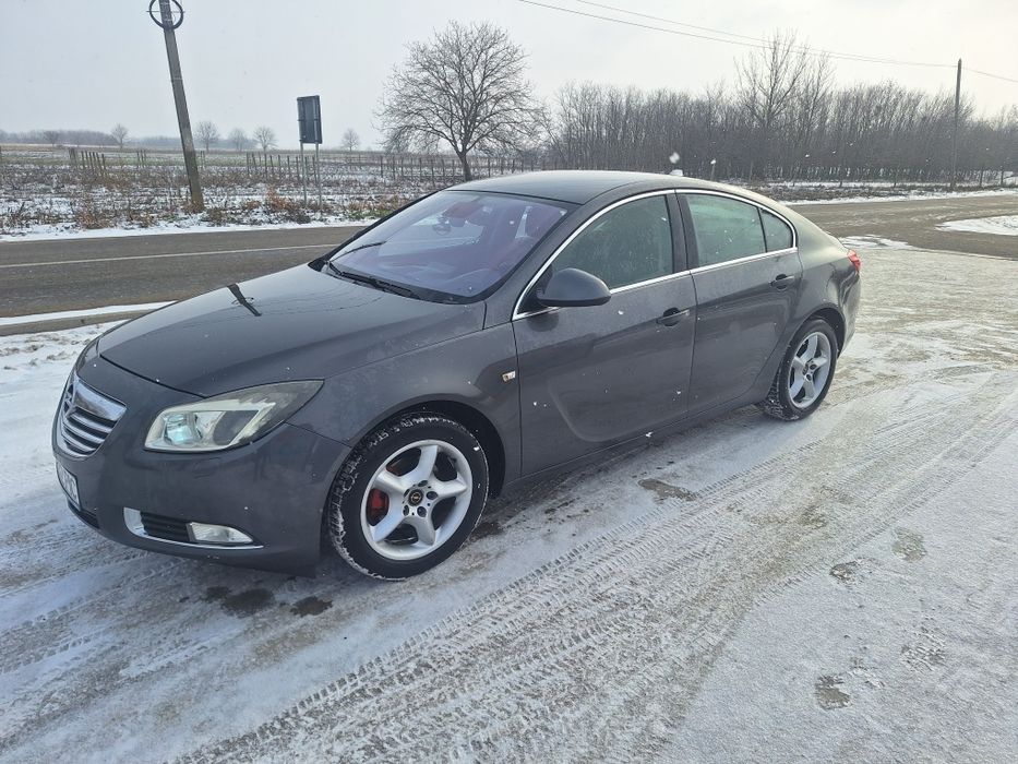 Opel insginia 1.8 gpl