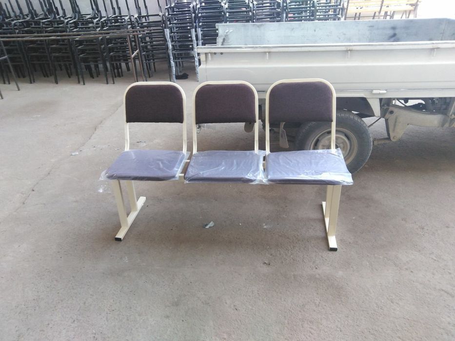 Стулья Турон от 100000.до140000