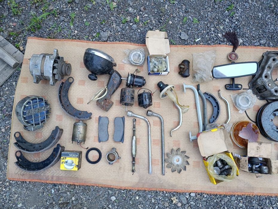 Продам запчасти на УАЗ