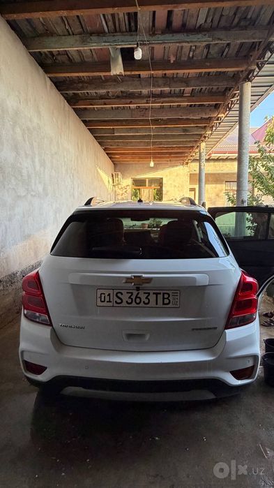Tracker 1 premier