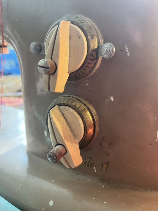 Швейная машинка производственная