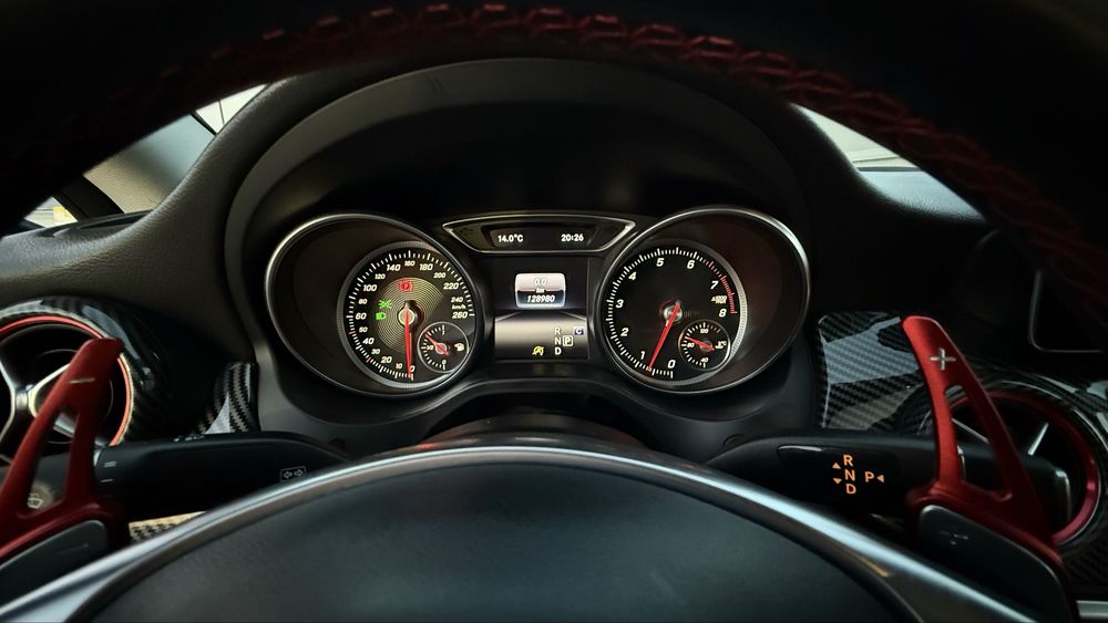 Mercedes-Benz CLA 200