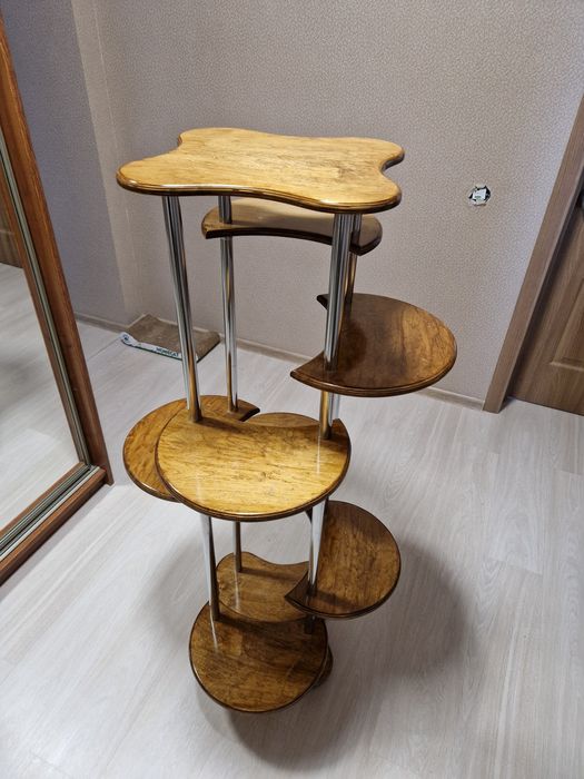 Цветочная полочка